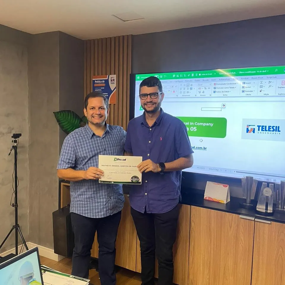 Mais-uma-turma-Excel-In-Company-formada-Equipe-de-Suprimentos-da-@telesilengenharia-turma-top-3.webp